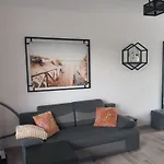 Pod Skrzydlami Apartamento *