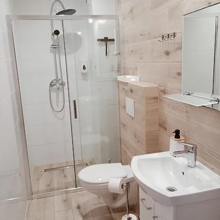 Pod Skrzydlami Apartman *
