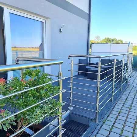 Pod Skrzydlami Apartman *